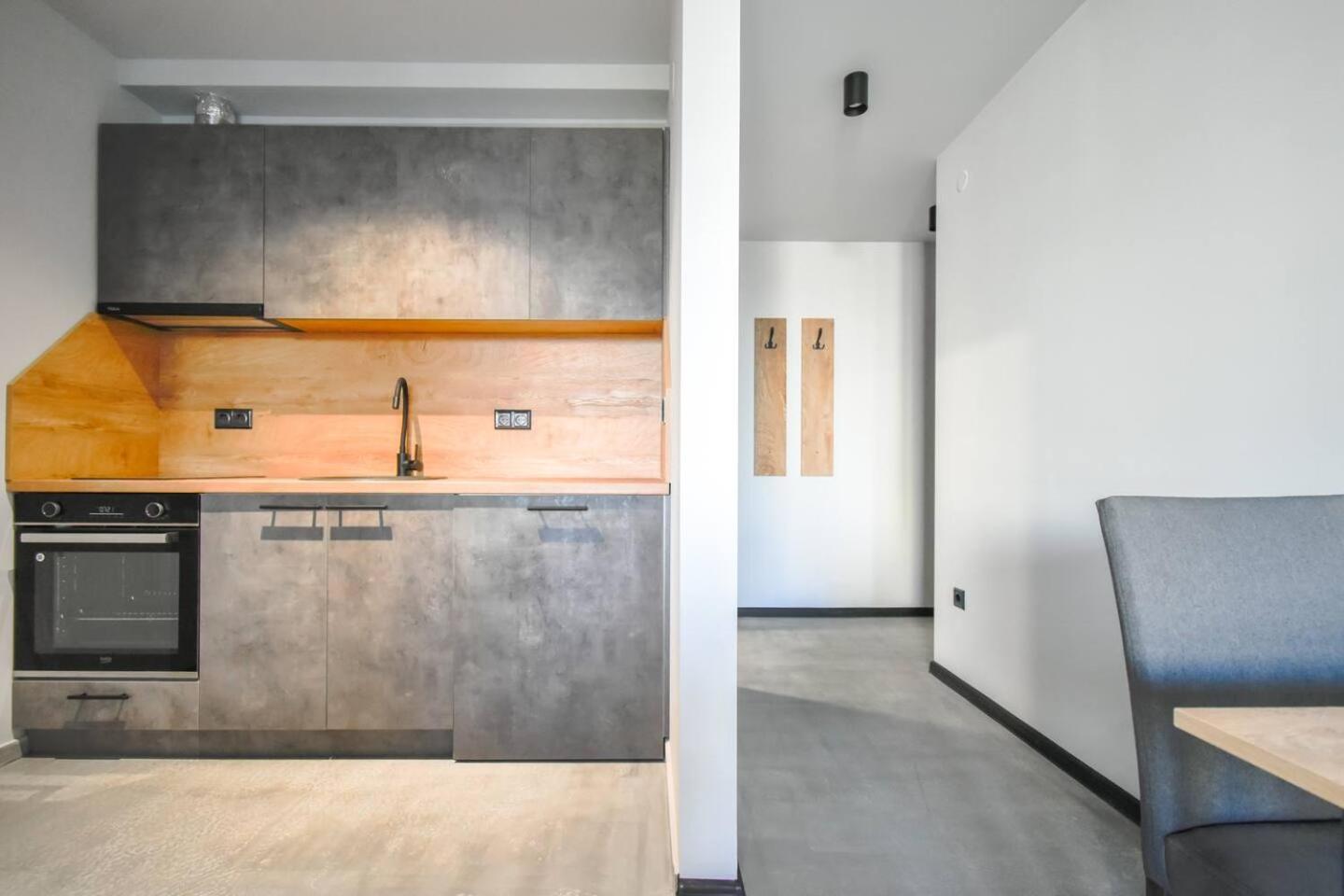 6 Studios 6 Bathrooms 2 Levels Kitchens Sofya Dış mekan fotoğraf