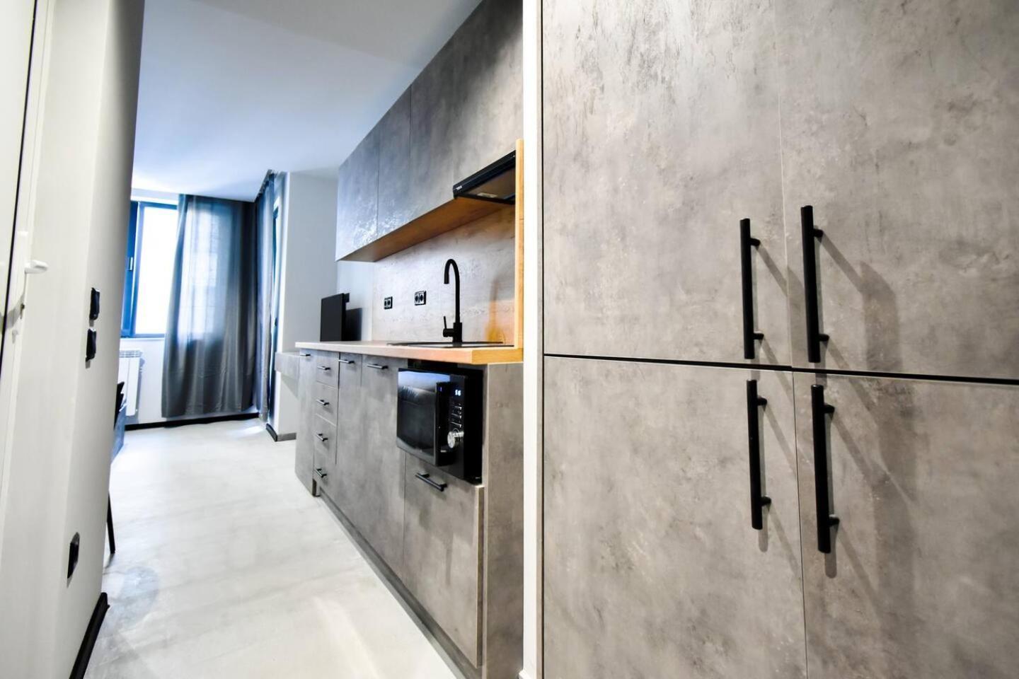 6 Studios 6 Bathrooms 2 Levels Kitchens Sofya Dış mekan fotoğraf