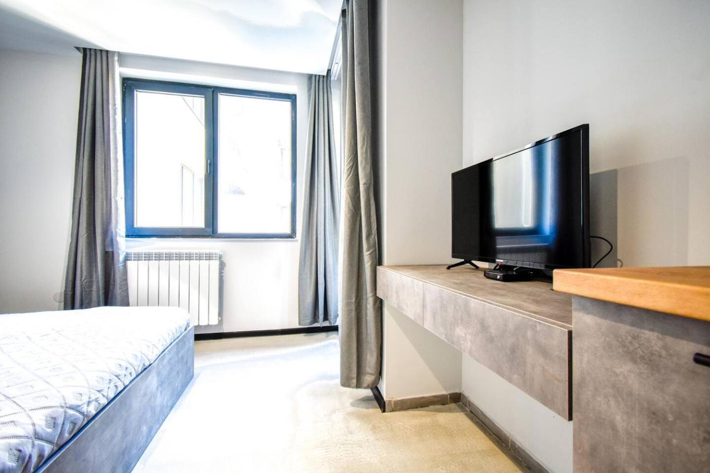 6 Studios 6 Bathrooms 2 Levels Kitchens Sofya Dış mekan fotoğraf