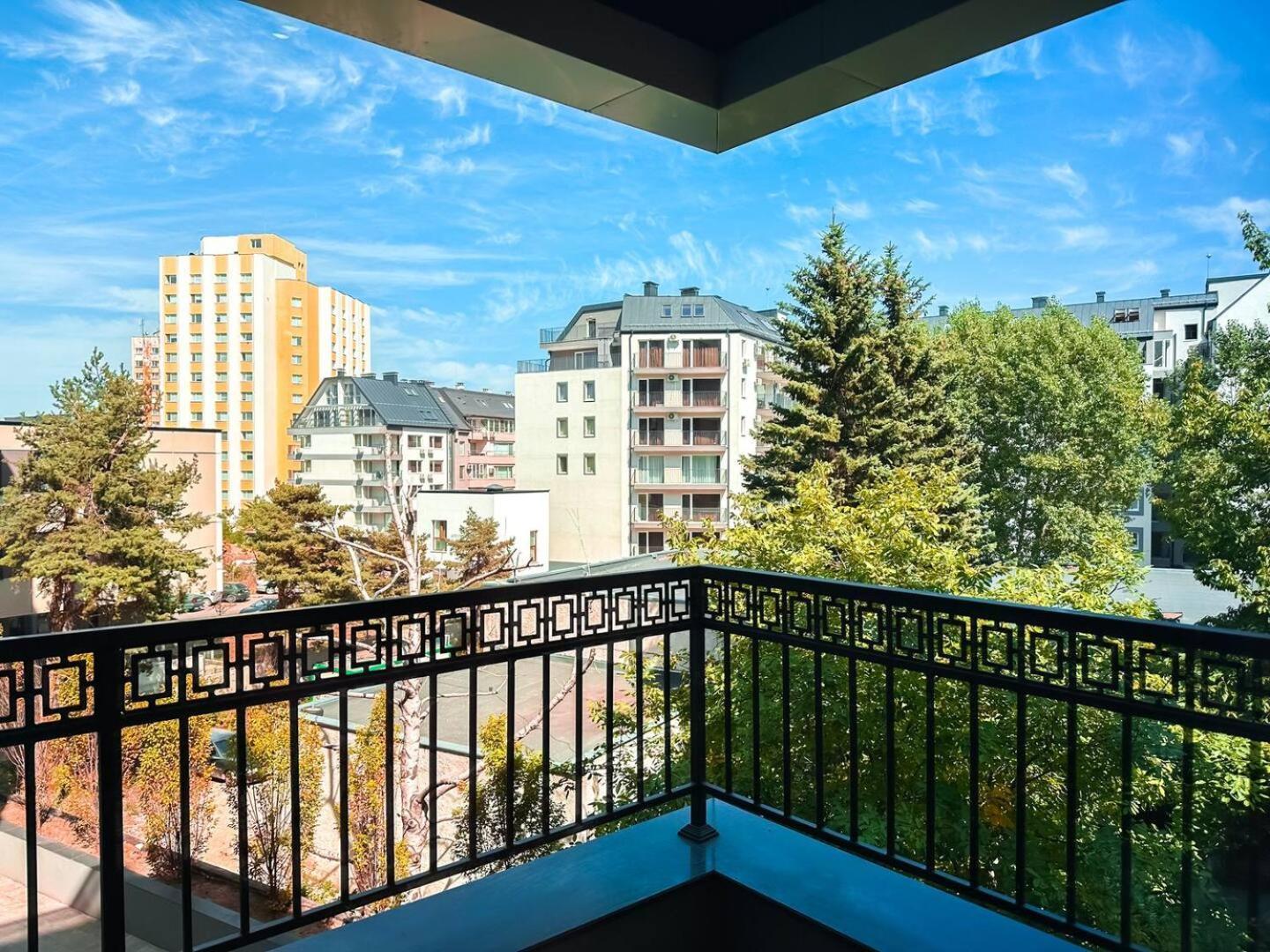 6 Studios 6 Bathrooms 2 Levels Kitchens Sofya Dış mekan fotoğraf